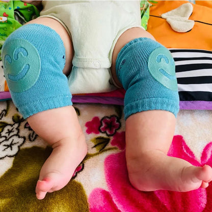 CuddleKnee™ Cushioned Knee Pads for Crawling Infants and Toddlers – Best Knee Protectors - 1