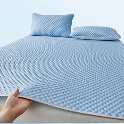 CoolBreeze™ Lightweight Bedding for Ultimate Comfort durin Summer