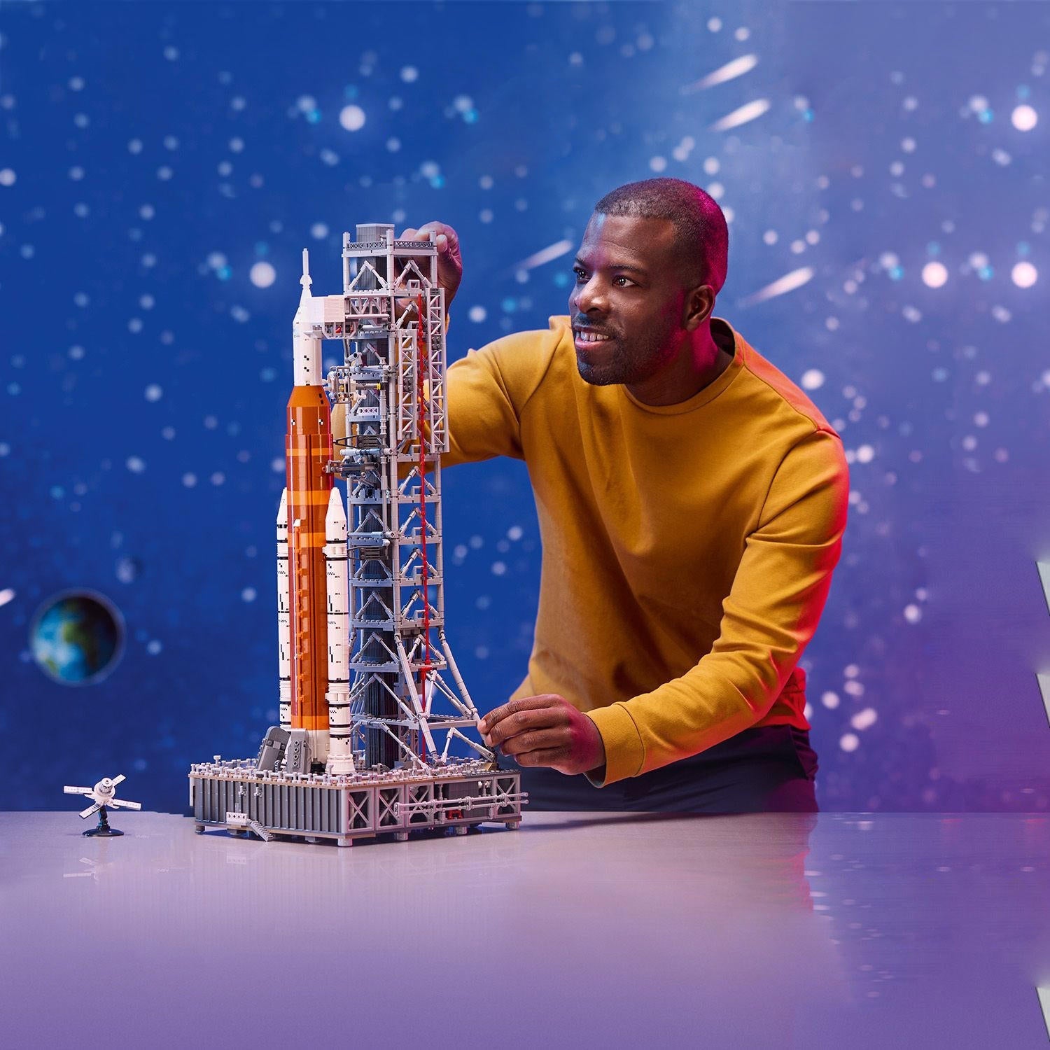 GalaxyCraft™ Spaceship Model Kit - Plastic Model Kits for Adults, 3601 Pieces - 2