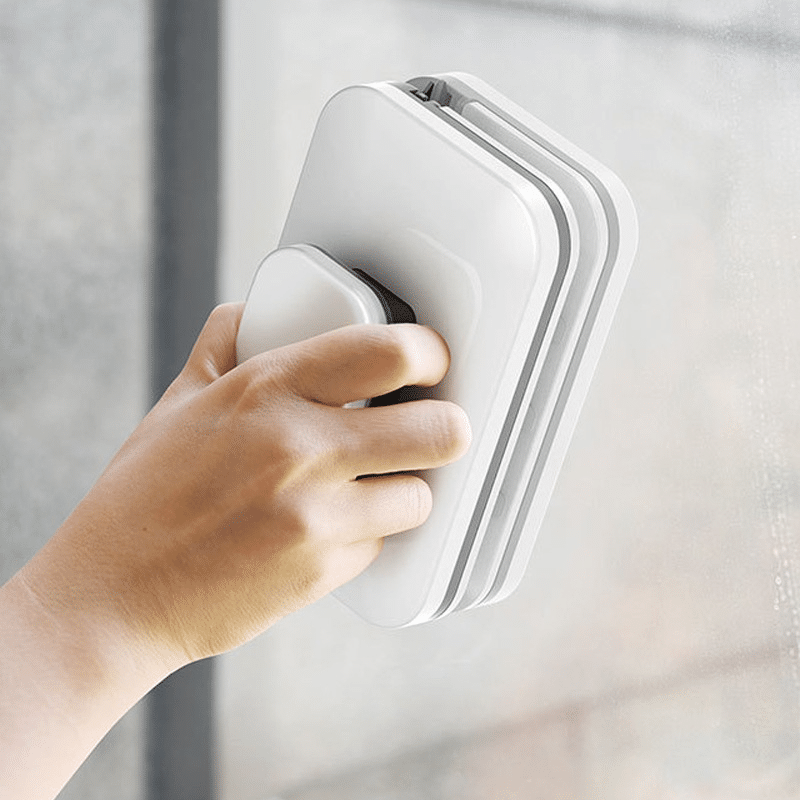 CleanView™ Automatic Double-Sided Magnetic Window Cleaner for Effortless Cleaning