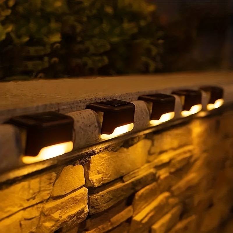 EcoBright™ Solar Garden Lights – Wireless Outdoor Lamp for Charming Ambiance 1