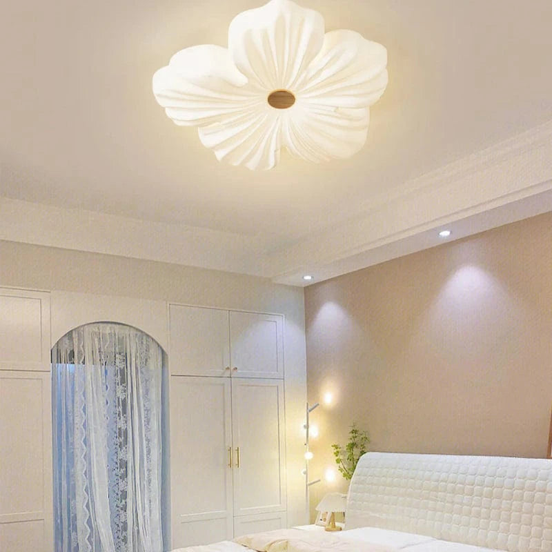 FloraLux™ Flush Mount Ceiling Light - Elegant LED Ceiling Lamp for Modern Spaces 4