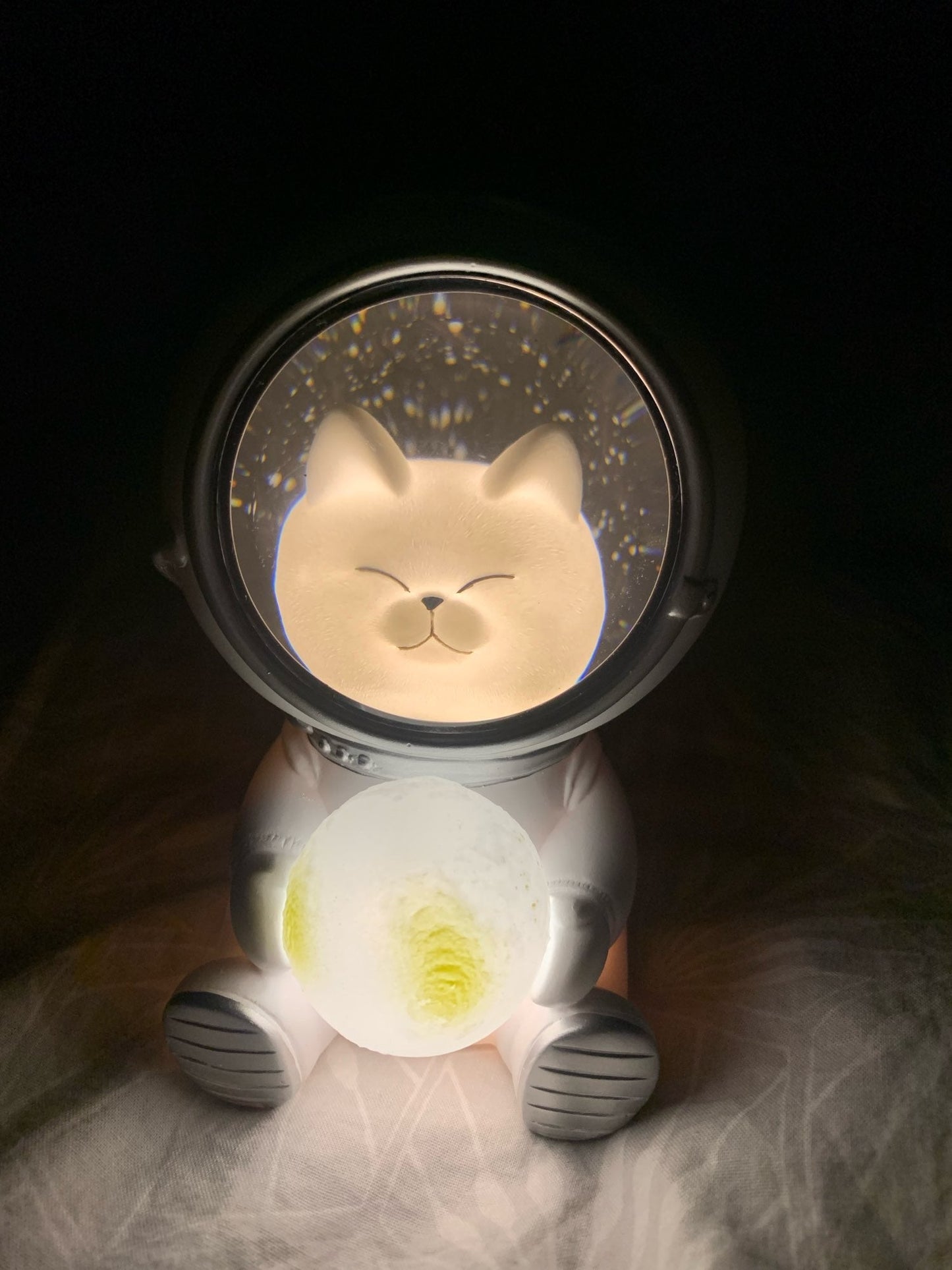 Galaxy Cat™ Night Light - Soothing LED Lamp for Cat Lovers 5