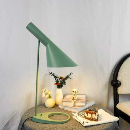 LumaSphere™ Black Table Lamp - Modern Elegance for Living Room Ambiance 8