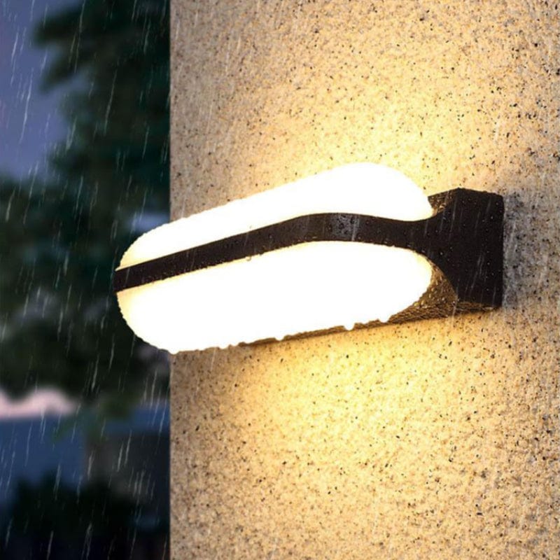 LumaVista™ Outdoor Wall Lamp - Stylish LED Lighting for Modern Exteriors 8