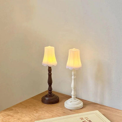 LumiGlow™ Bedside Lamp - Cozy LED Lighting for Children's Rooms 3