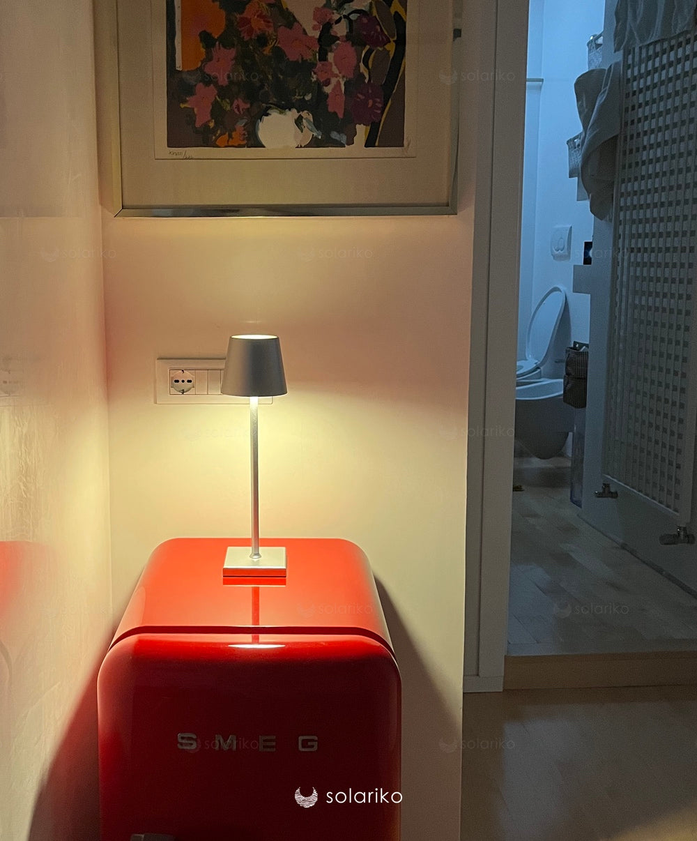LuxeGlow™ Touch Table Lamp - Stylish Cordless Lamp for Home & Outdoor Use 4