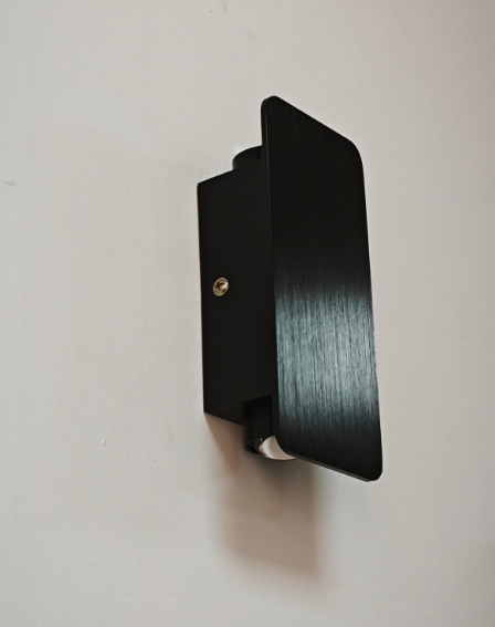 Minimalist LED Wall Lamp™ - Modern Wall Sconce Lighting for Elegant Spaces 2