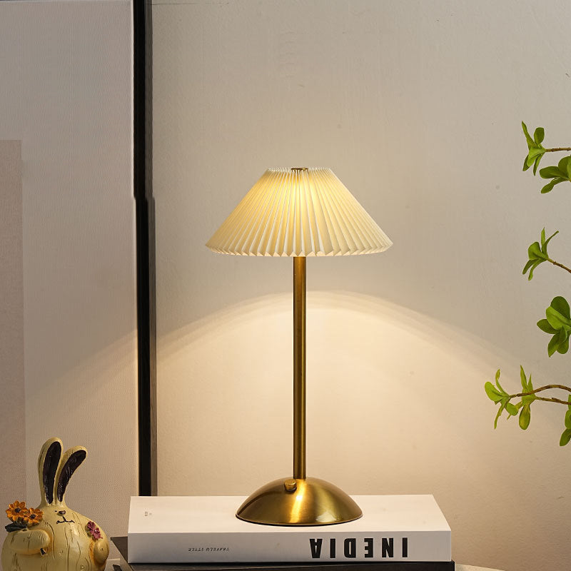 Modern Scandinavian Table Lamp™ - Elegant USB Desk Lamp for Living Room and Bedroom 1