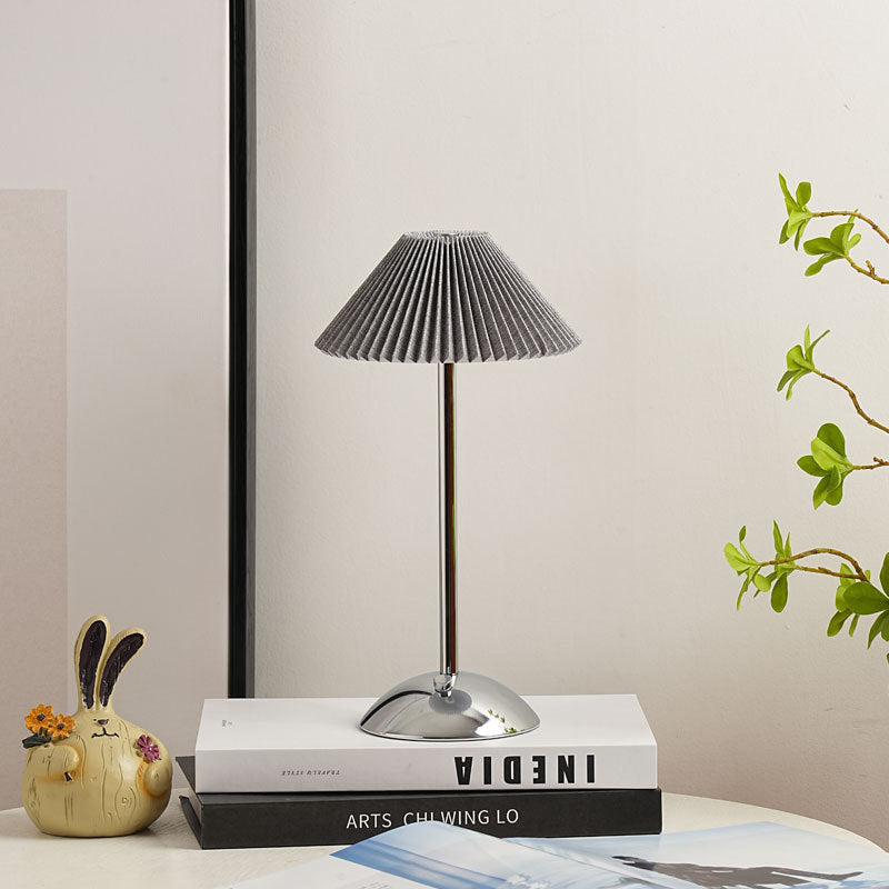 Modern Scandinavian Table Lamp™ - Elegant USB Desk Lamp for Living Room and Bedroom 9