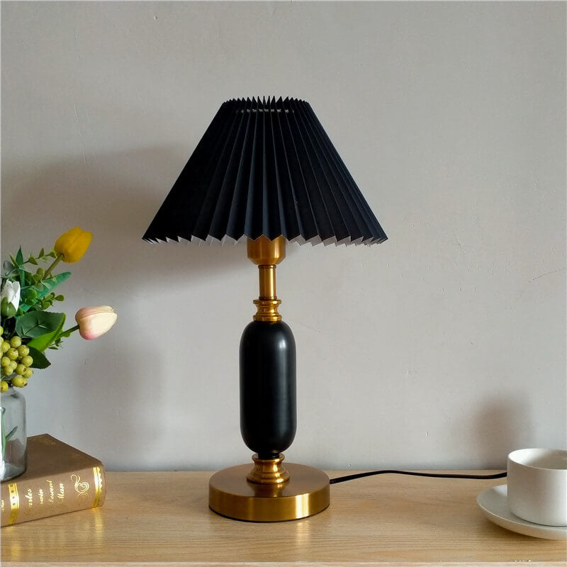 Retro Pleated Table Lamp™ - Stylish Desk Lamp for Bedroom and Living Room 1