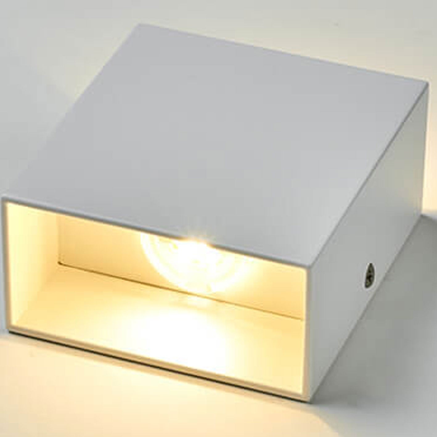 Smart LED Wall Lamp™ - Stylish Outdoor Wall Lights with Motion Sensor for Home 4