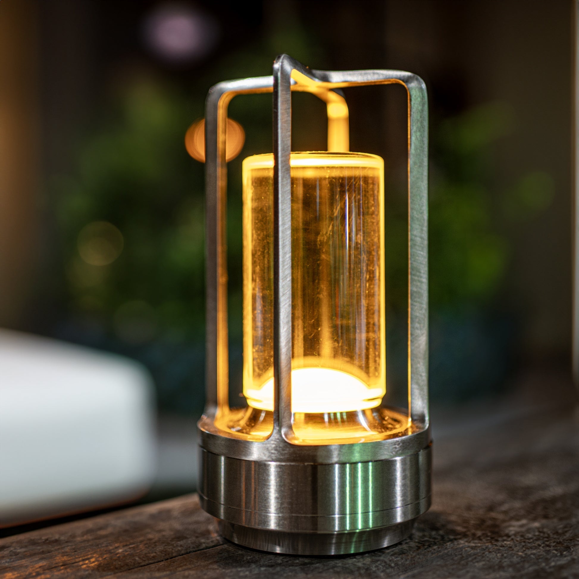 Stylish Portable Metal Table Lamp™ - Cordless Design for Living Room & Outdoor Use 2