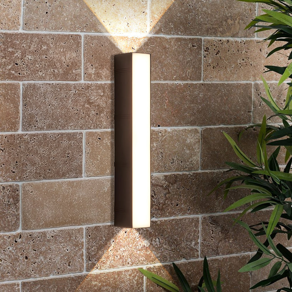Ultralys™ Ultra Bright LED Outdoor Wall Lights for Stylish Outdoor Spaces 2