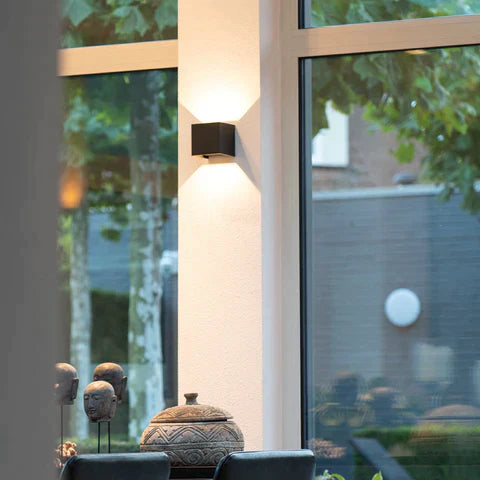 ZenGlow™ Motion Sensor Wall Lamp - Modern Design for Effortless Lighting 3