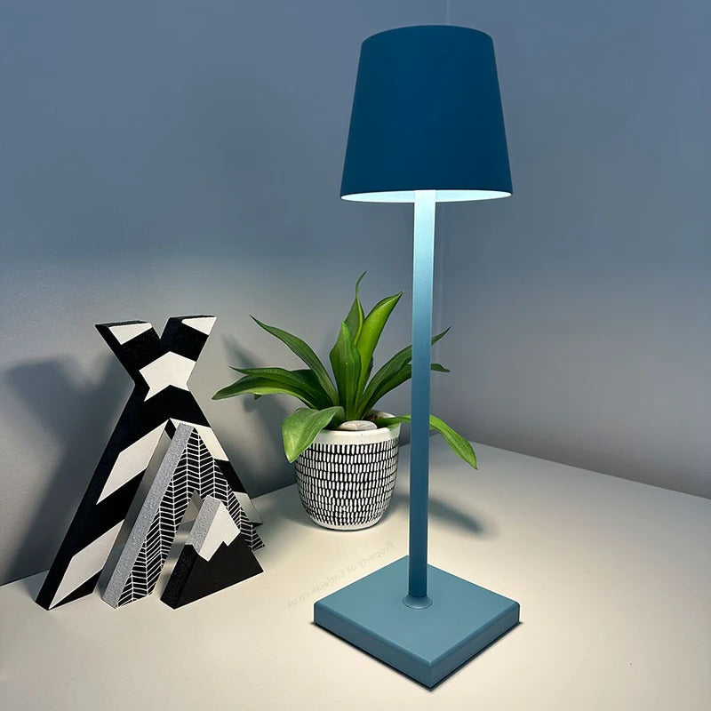 LumiGlow™ Cordless Table Lamp - Modern Bedside & Desk Lamp for Stylish Spaces