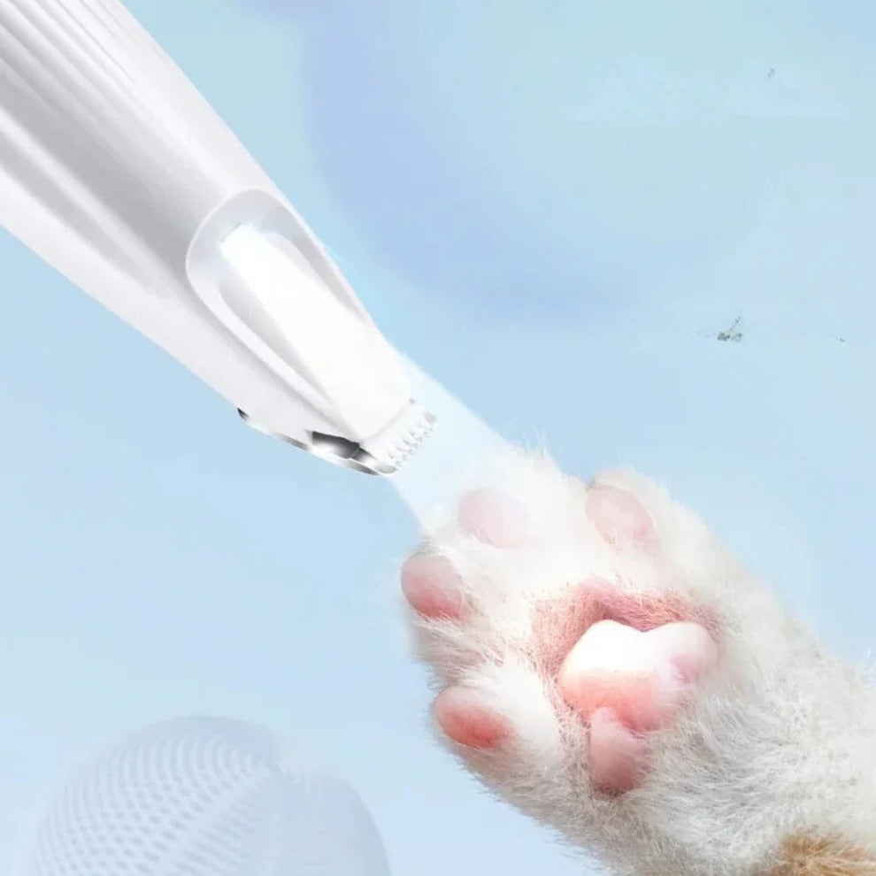 GroomEase™ Pet Trimmer for Paws and Sensitive Areas - Gentle Grooming Tool