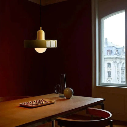 RetroGlow™ Adjustable Pendant Light for Kitchen Pendant Lighting and Stylish Interiors 18