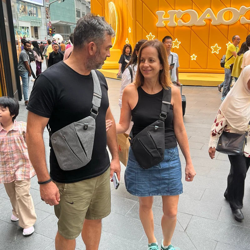 SecureCarry™ Black Crossbody Bag for Unisex Everyday Use – Anti-Theft Design